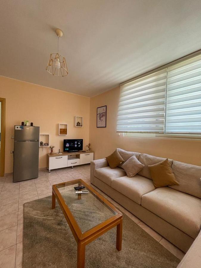 Lisus Apartment Vlorë Esterno foto